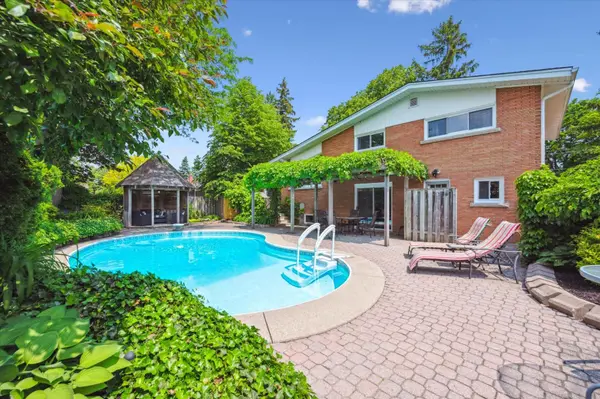 67 SUNNYLEA CRES, Guelph, ON N1E 1W3