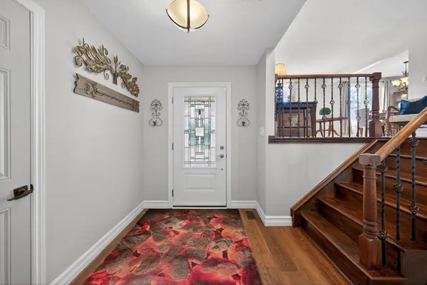 6 Barbara ST, West Lincoln, ON L0R 2A0