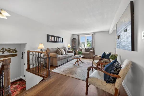 6 Barbara ST, West Lincoln, ON L0R 2A0