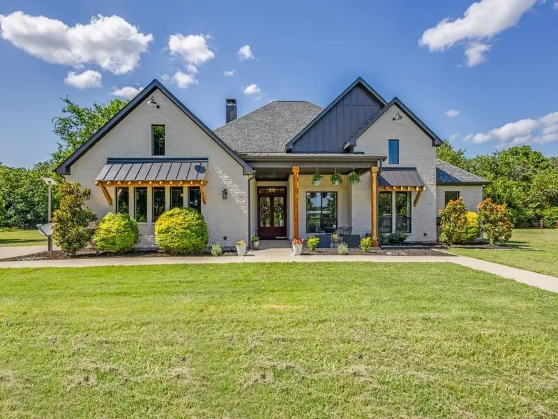 31665 Fm 121, Tioga, TX 76271