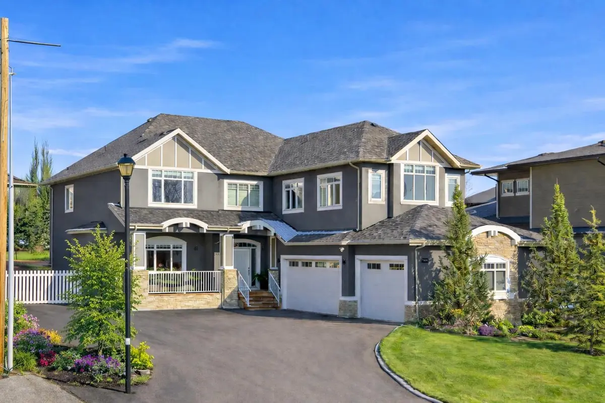 964 East Chestermere, Chestermere, AB T1X 1R2