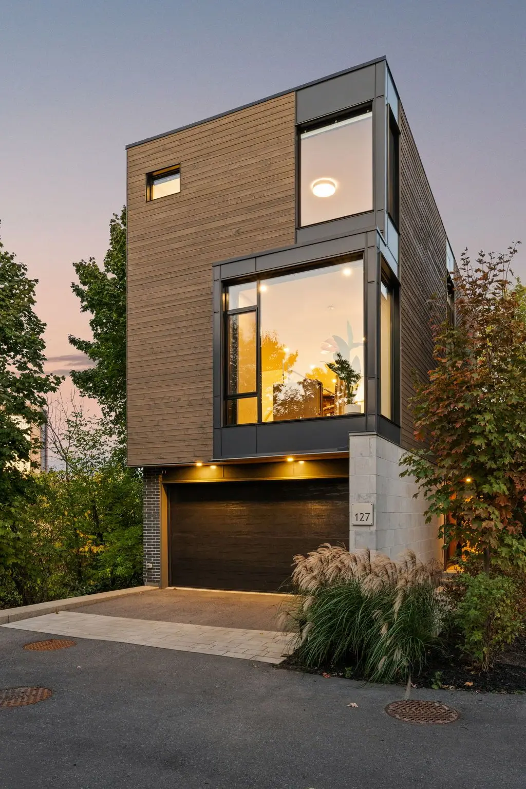 127 Peridot Private, Dows Lake - Civic Hospital And Area, ON K2C 3M3