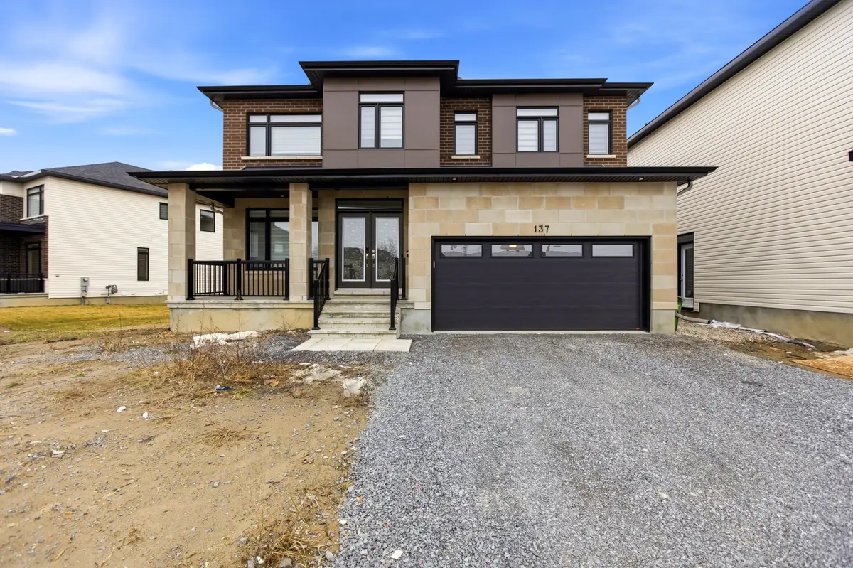 137 Shelleright ST, Kanata, ON K2M 0N9