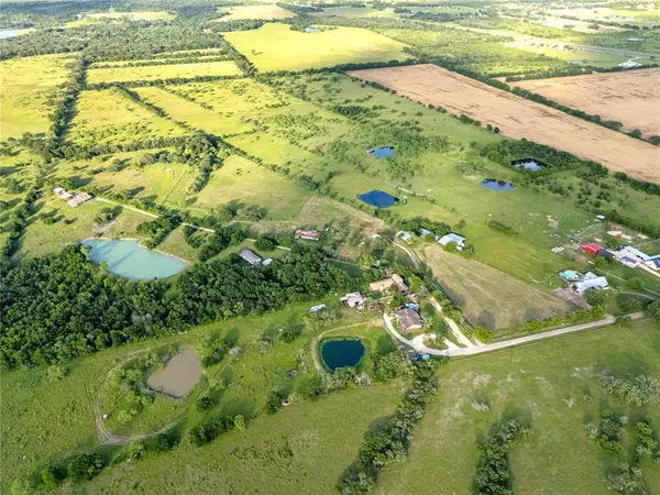 980 N League Ranch Road, Waco, TX 76705