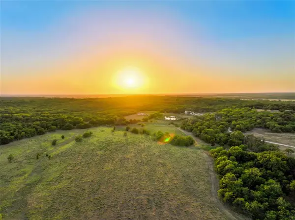 1965 Fm-933, Aquilla, TX 76622