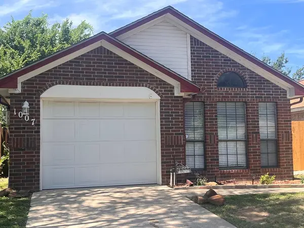 1007 Mack Place, Denton, TX 76209