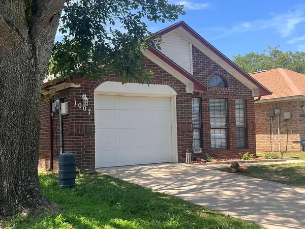 1007 Mack Place, Denton, TX 76209