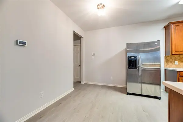 2320 Durango Ridge Drive, Bedford, TX 76021