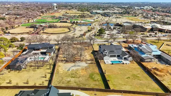 320 Shady Oaks Drive, Southlake, TX 76092