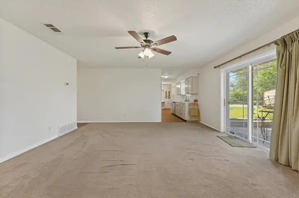 3229 Oak Timber Drive, Forest Hill, TX 76119