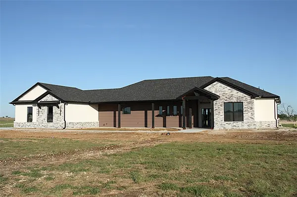 611 Willow Moon Ranch Road, Crawford, TX 76638