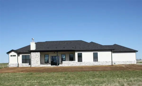 611 Willow Moon Ranch Road, Crawford, TX 76638