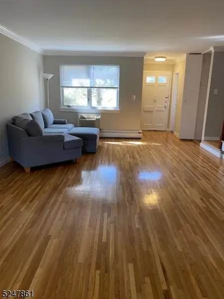 806 Morris Tpke #4A, Millburn Twp., NJ 07078