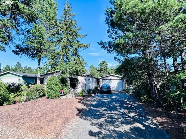 129 EVERGREEN LN, Florence, OR 97439