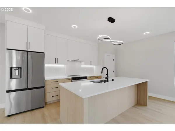 6623 NE 27TH PL, Vancouver, WA 98665