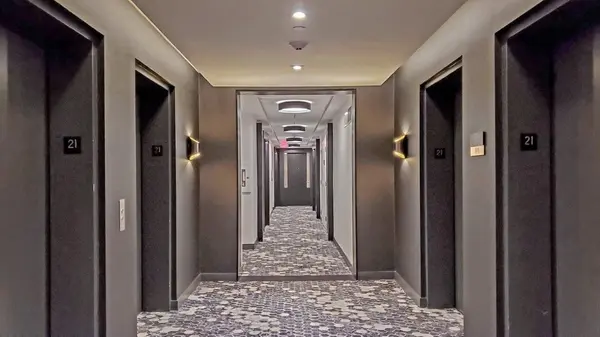 101 Erskine AVE #2104, Toronto C10, ON M4P 0C5