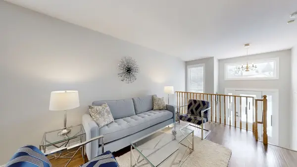 1256 Dartmoor ST, Oshawa, ON L1K 2K2