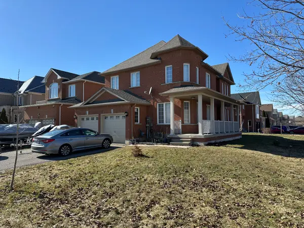 12 Ball CRES #BASEMENT, Whitby, ON L1P 1W6
