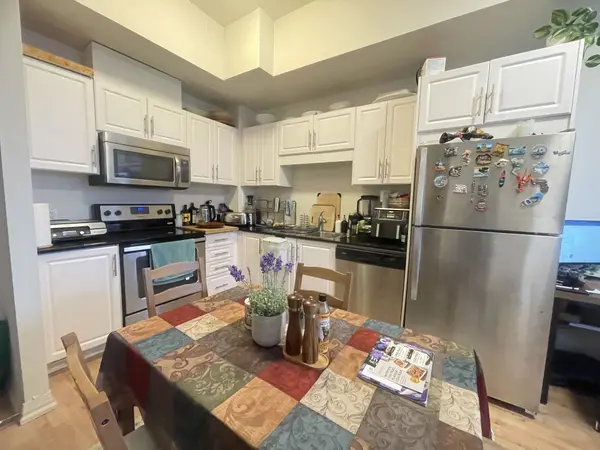 9506 Markham RD #719, Markham, ON L6E 0S5