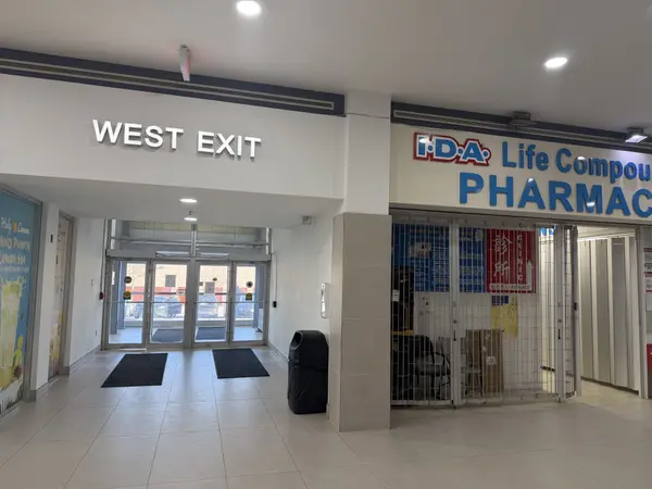 9425 Leslie ST #13 B, Richmond Hill, ON L4B 3N7