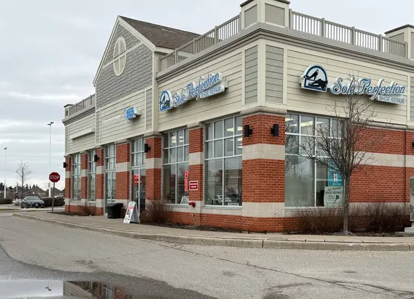 1480 Major Mackenzie DR W #N1, Vaughan, ON L6A 4H6