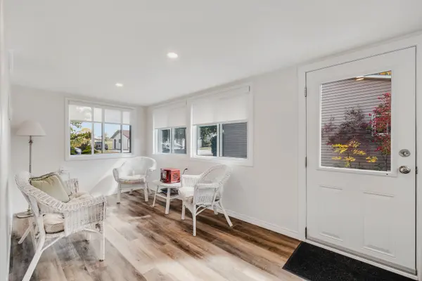 78 George ST S, Minto, ON N0G 1Z0