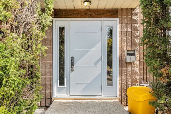 875 LAURIER ST #4, Clarence-rockland, ON K4K 1E6