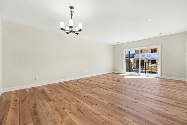 448 Falcon LN, Russell, ON K4R 0M5