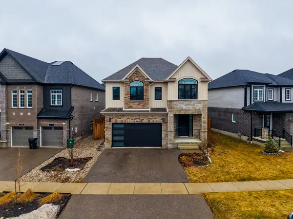 723 Wood Lily ST, Waterloo, ON N2V 0E4