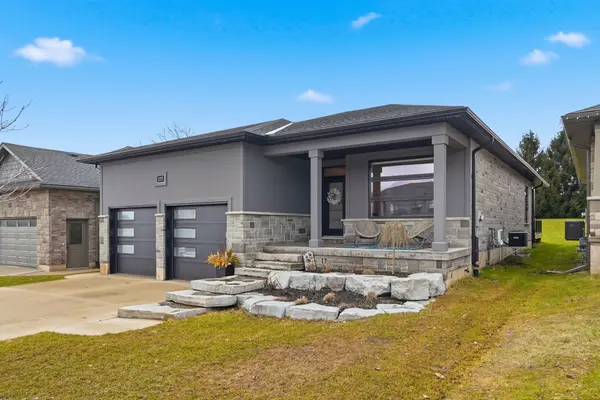 105 Fourth ST, Brockton, ON N0G 2V0