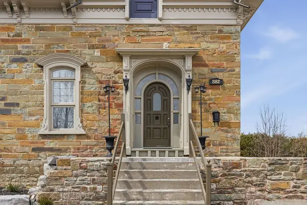 382 Mcgill ST, Hawkesbury, ON K6A 1R2