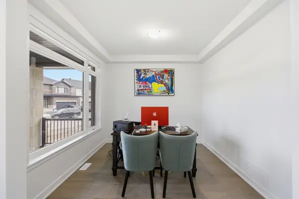 137 Shelleright ST, Kanata, ON K2M 0N9