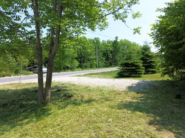 31 Isthmus Bay RD E, Northern Bruce Peninsula, ON N0H 1W0