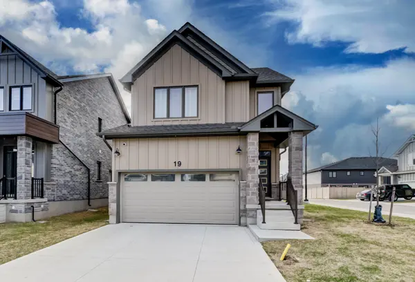 32 Faith ST, Cambridge, ON N1T 0E8