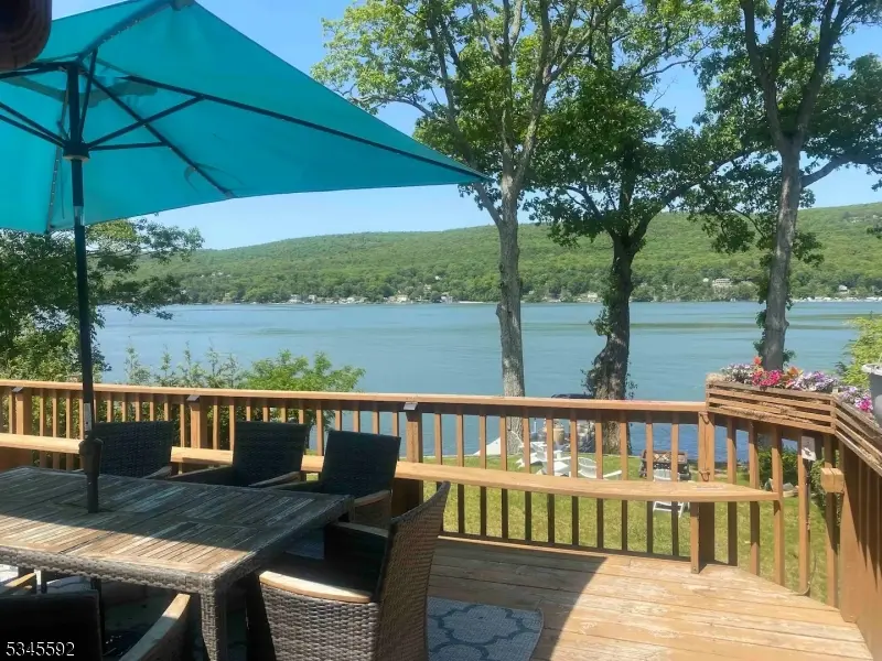 857 E Shore Rd, West Milford Twp., NJ 07421