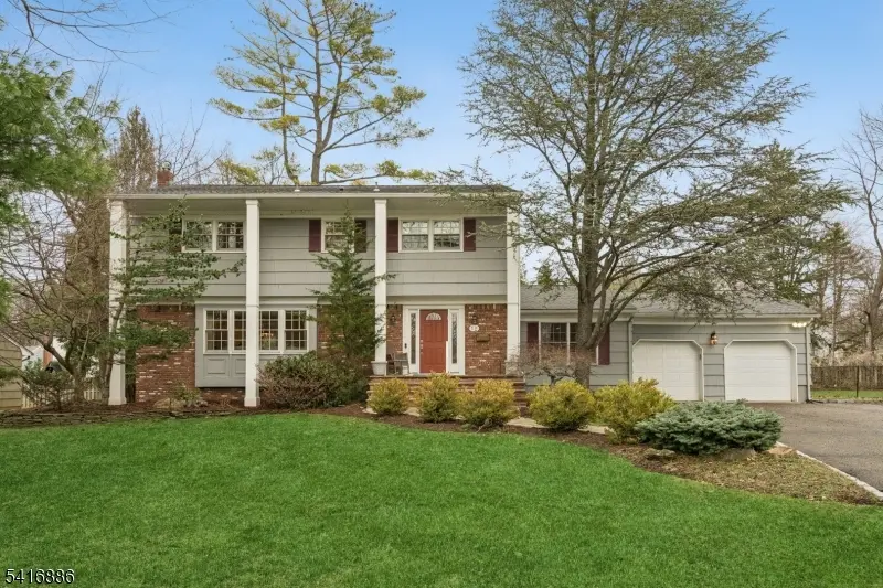 12 Troy Dr, Livingston Twp., NJ 07039