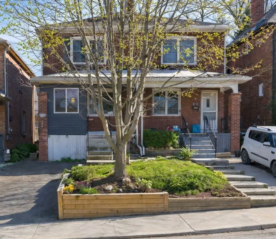 261 Castlefield AVE, Toronto C03, ON M4R 1G6