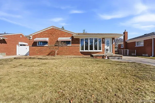 3345 Maidstone ST, Trenton, MI 48183