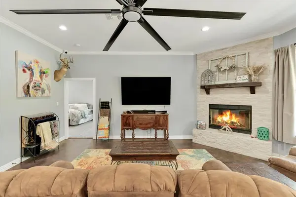 10393 County Road 4027, Kaufman, TX 75142