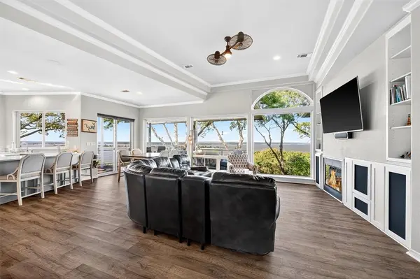 258 Lou Sand Hill Road, Pottsboro, TX 75076