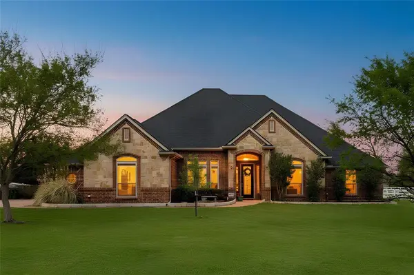 308 Lonesome Star Trail, Haslet, TX 76052