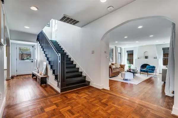 1126 Lausanne Avenue, Dallas, TX 75208