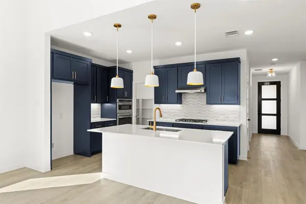 4301 Crossvine Lane, Melissa, TX 75454