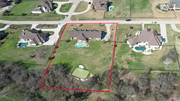 7817 Bella Flora Drive, Fort Worth, TX 76126