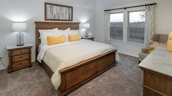 3304 Charleston Drive, Ennis, TX 75119