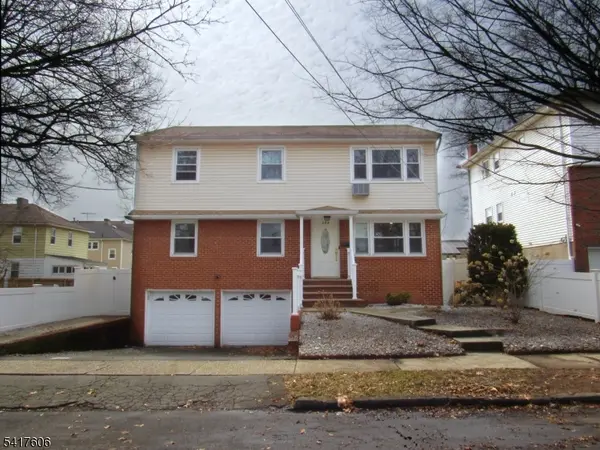 132 Oak St, Rahway City, NJ 07065