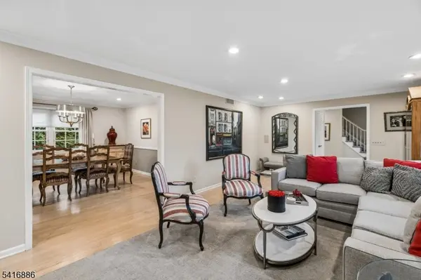 12 Troy Dr, Livingston Twp., NJ 07039