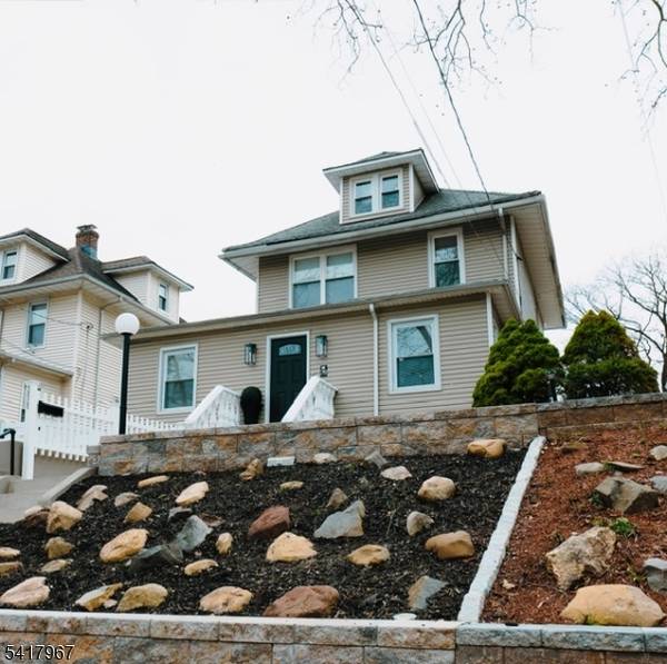 290 Elm Ave, Bogota Boro, NJ 07603