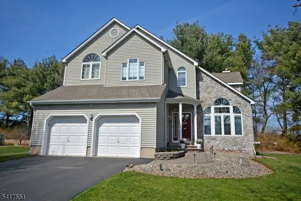 59 Wallace Blvd, Hillsborough Twp., NJ 08844