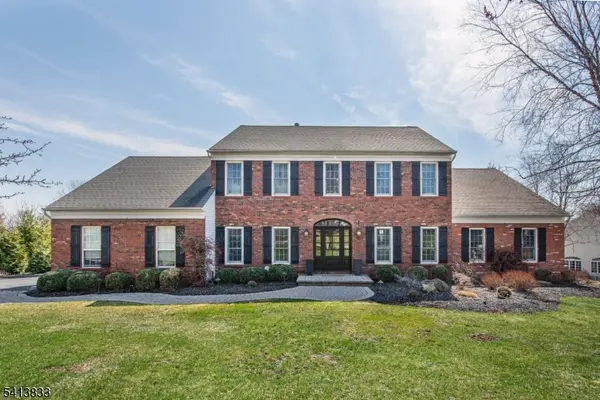 5 Tracey Ln, Mount Olive Twp., NJ 07828